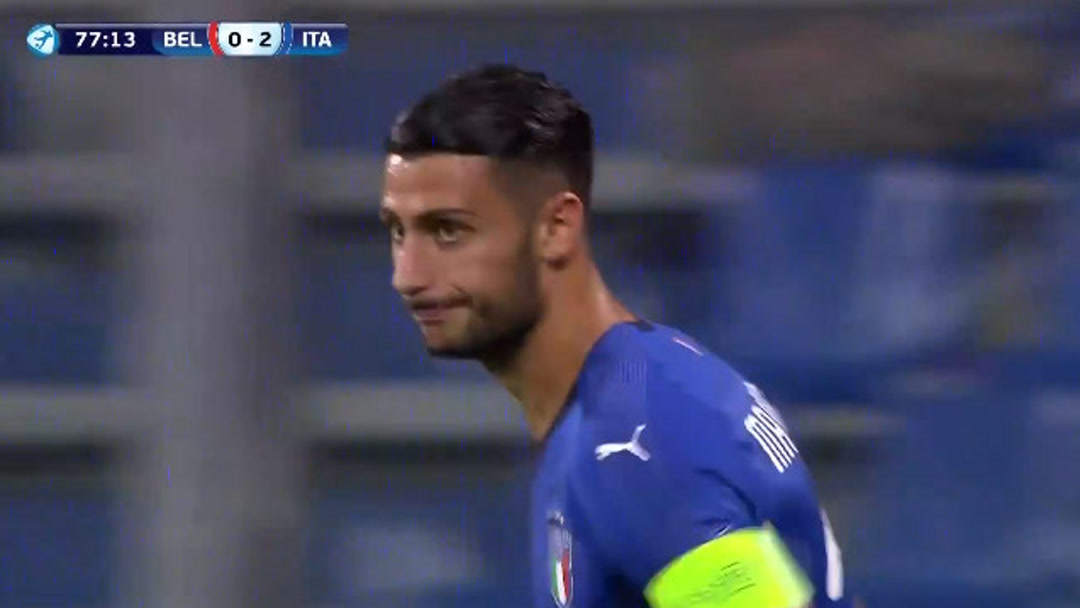 需要眼神交 需要眼神交